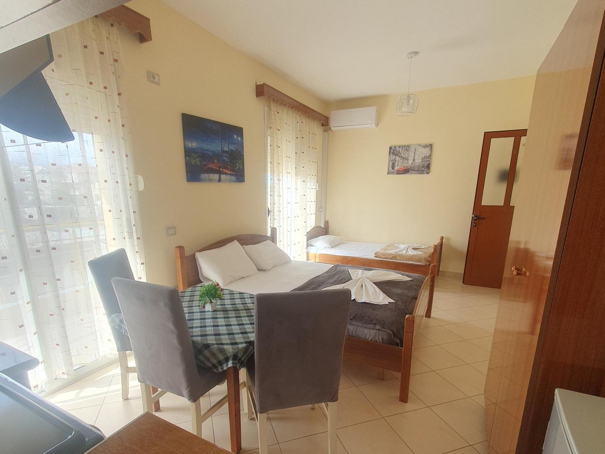 L&G Hotel Vlorë Zimmer foto