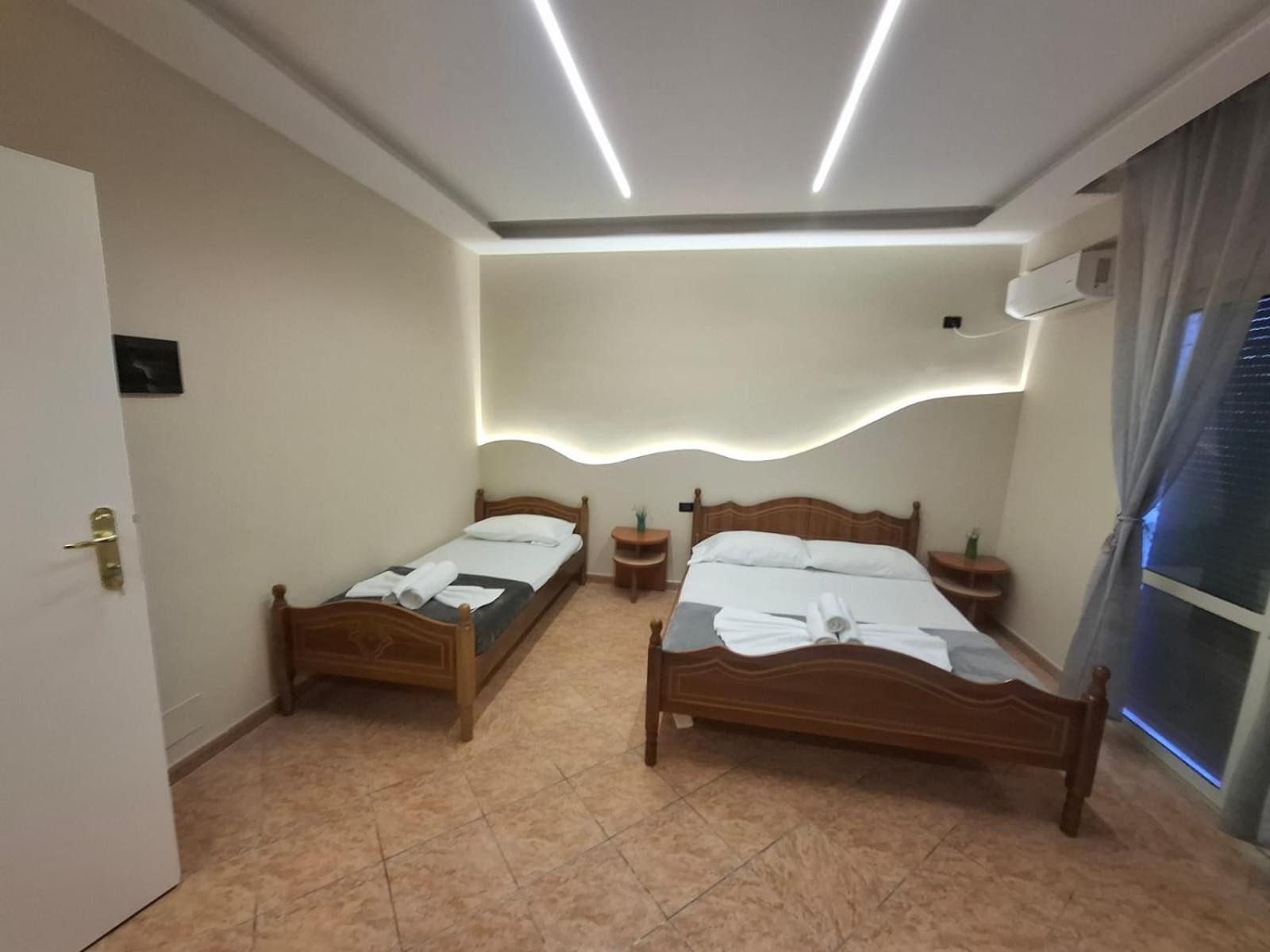 L&G Hotel Vlorë Zimmer foto
