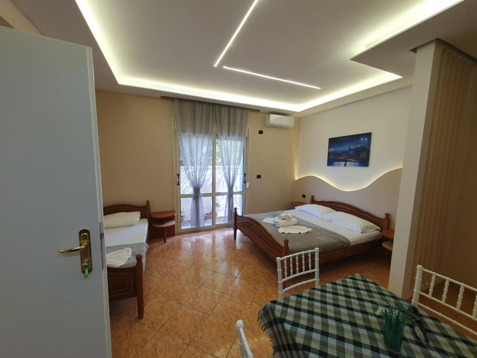 L&G Hotel Vlorë Exterior foto